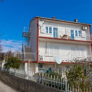  Apartman With A Parking Space - 13450 Horvátország