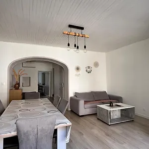  Hébergement de vacances Maison De Village -luberon - France
